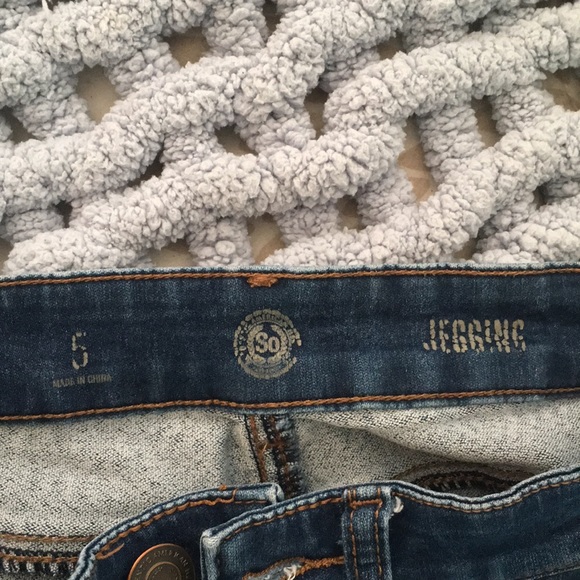 Dark blue gently used jegging - Picture 2 of 2